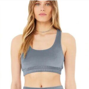 Alo Women's Velour Glimmer Scoop Neck Bra Size S Steel Blue